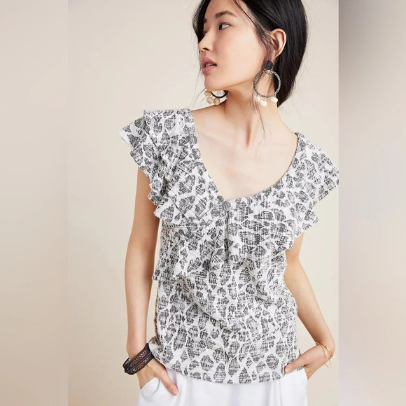 DOLAN by ANTHROPOLOGIE Savannah Ruffled Blouse in Neutral Motif - Picture 1 of 10